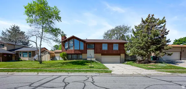 10140 S Buttercup Dr, Sandy, UT 84092 - #1