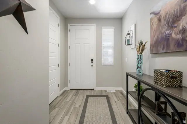 12332 S Bigbend Park Dr, Herriman, UT 84096 - #2