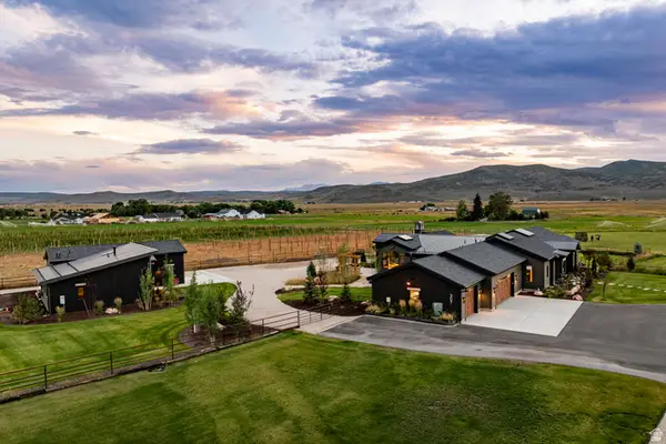 307 W Lazy Acres Ln, Kamas, UT 84036