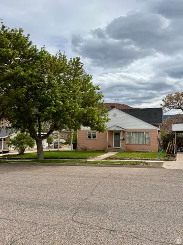 299 S 300 E, Cedar City, UT 84720 - #1
