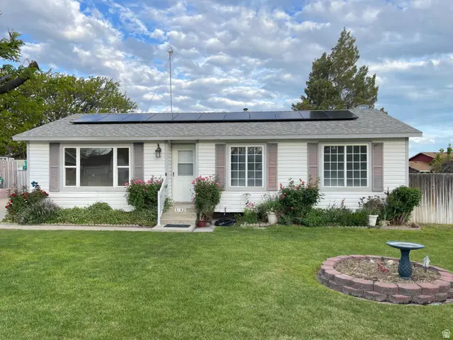 3762 S Paine Rd #118, Magna, UT 84044 - #1
