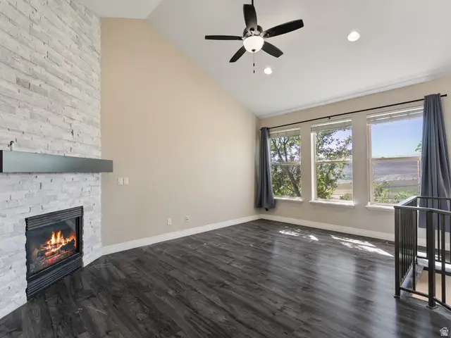 4833 N Shady Bend Ln, Lehi, UT 84043 - #3