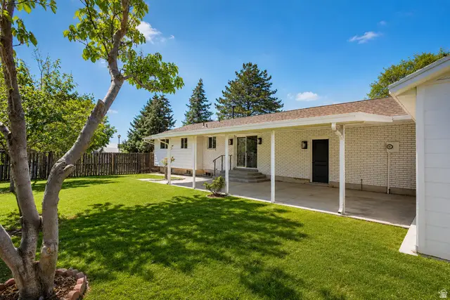 1228 E North Eden Cir, Sandy, UT 84094 - #3