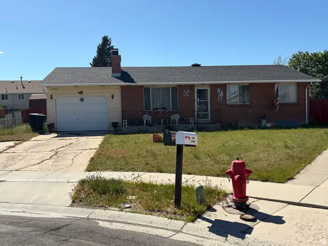 5046 W Moonflower Cir S, Salt Lake City, UT 84118 - #2