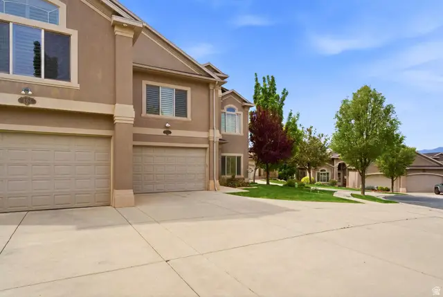 202 Edgewood Cir, North Salt Lake, UT 84054 - #3