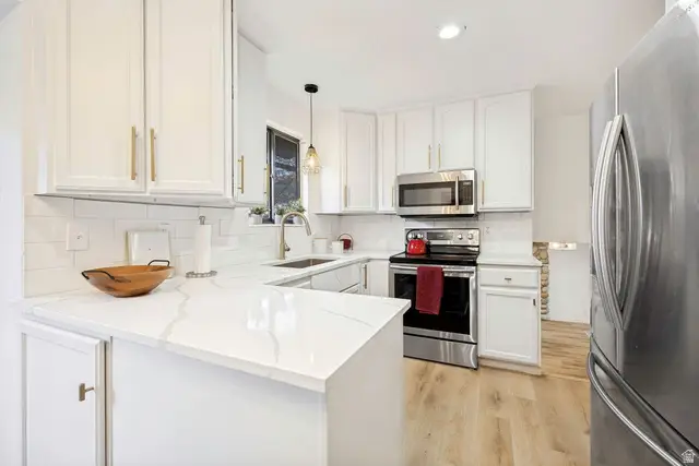 1723 E Albury Rd, Sandy, UT 84092 - #2