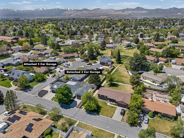 9712 S Stonehaven St, South Jordan, UT 84009 - #2