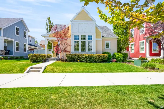 10388 S Split Rock Dr W, South Jordan, UT 84095 - #2