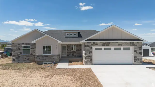 527 N 100 W, Hyde Park, UT 84318 - #1