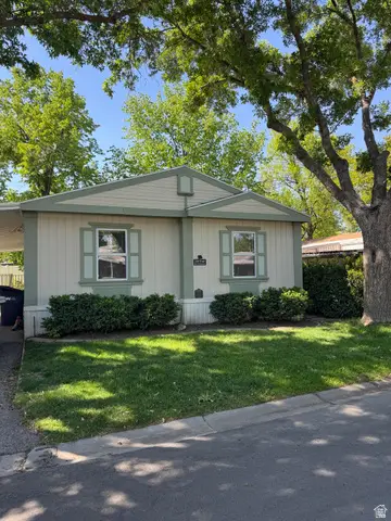 244 Pan American E #217, Murray, UT 84107