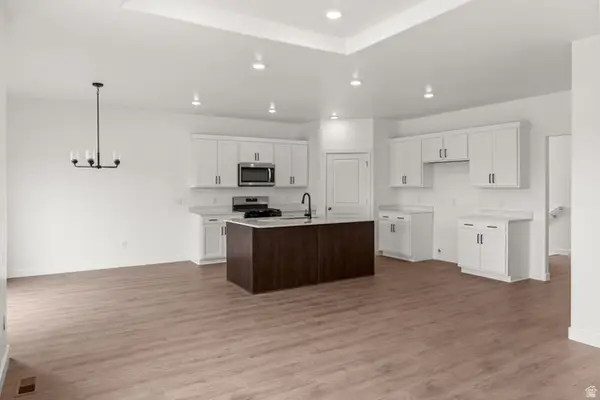 1417 W 2350 S #14, Perry, UT 84302