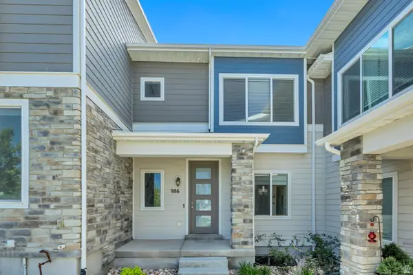 986 W Cyan Valley Way S, Bluffdale, UT 84065
