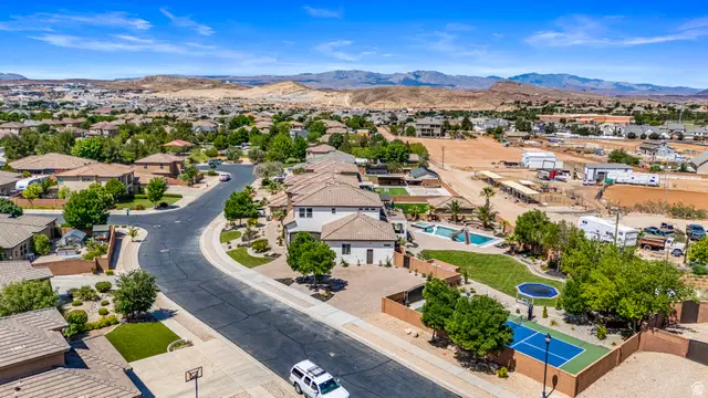 2817 E Amaranth Dr, Saint George, UT 84790 - #3