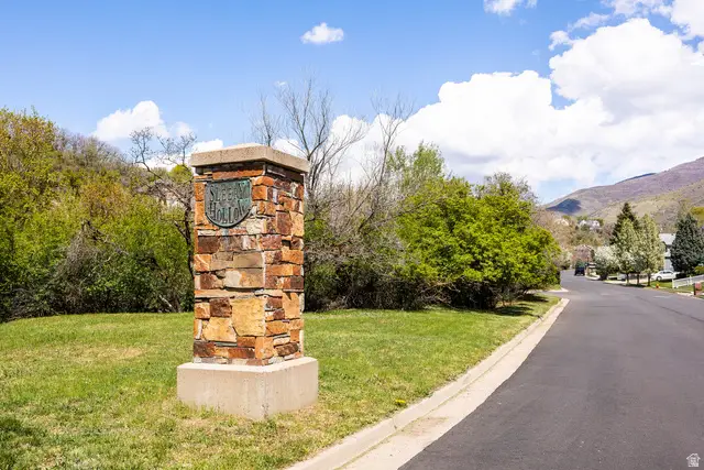 2141 E Oak Ln E #5, Layton, UT 84040 - #3