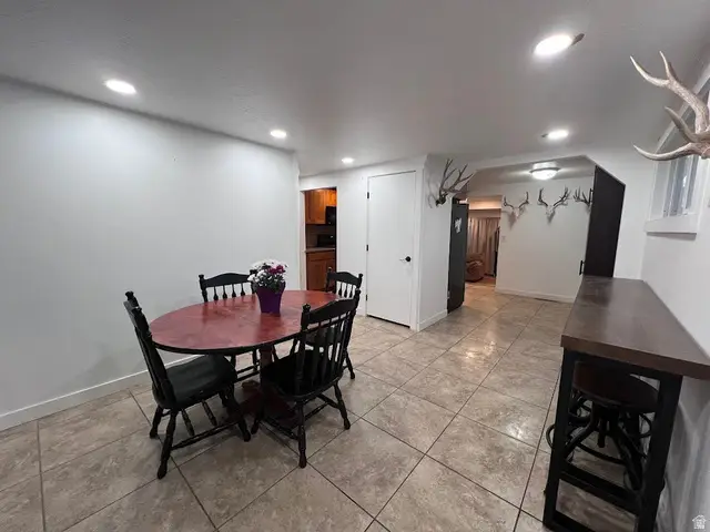 3406 S Magnolia Dr, Magna, UT 84044 - #2