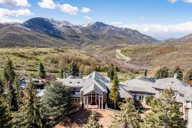 5678 E Twin Creek Rd, Salt Lake City, UT 84108 - #2