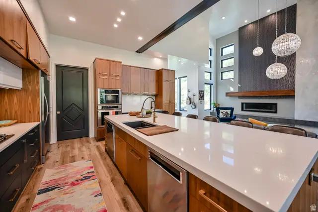 3381 E 9980 S, Sandy, UT 84092 - #3