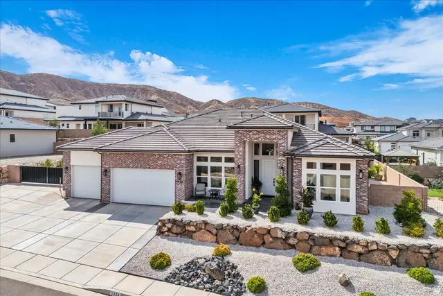 1434 E Black Brush Dr, Washington, UT 84780 - #1