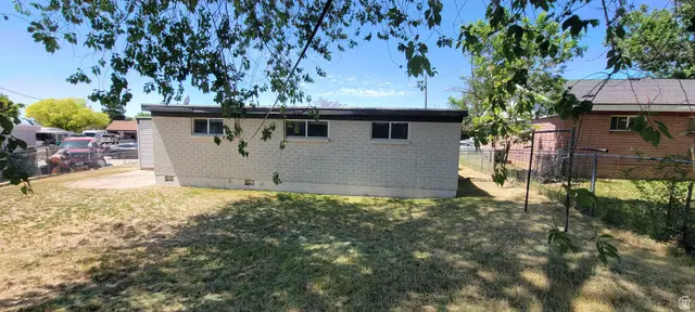 1494 N Marilyn Dr, Layton, UT 84041 - #3