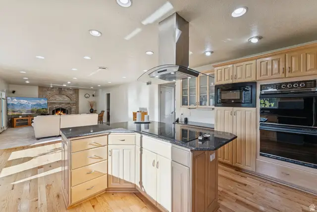 2382 Summerwood Dr, Layton, UT 84040 - #3