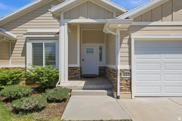 422 W 1500 N, Harrisville, UT 84404 - #2