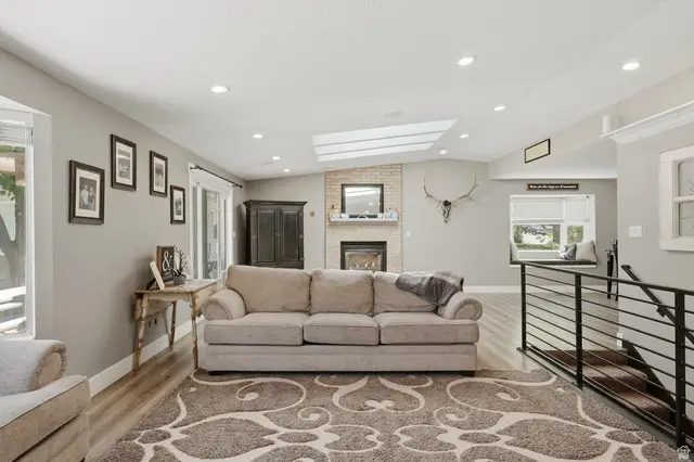114 N Clark Ln, Elk Ridge, UT 84651 - #3