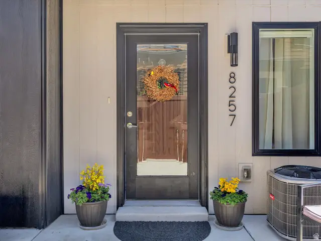 8257 N Sandalwood Ln, Park City, UT 84098 - #3
