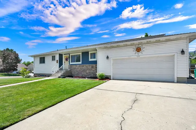 4371 S 2900 W, Roy, UT 84067 - #2
