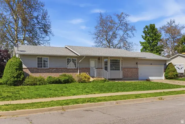 104 W 525 N, Layton, UT 84041 - #2