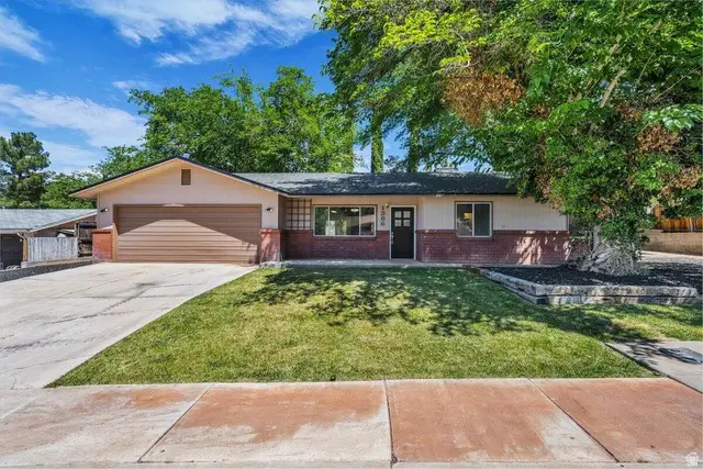 1386 W 490 N, Saint George, UT 84770 - #1