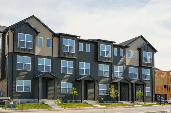 4046 S Sandridge Dr W #3, Roy, UT 84067
