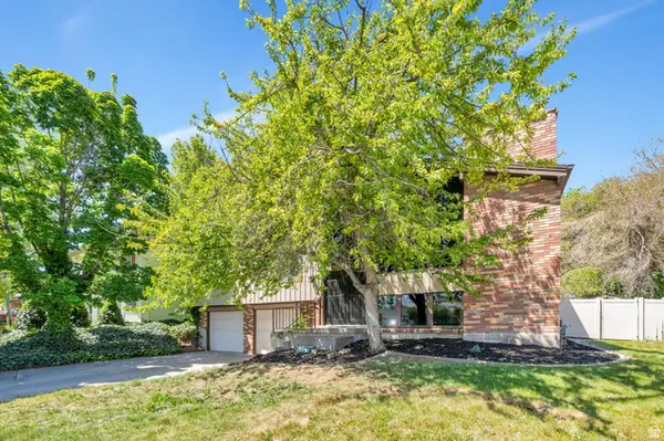 5324 S Robinwood Cir, Taylorsville, UT 84129
