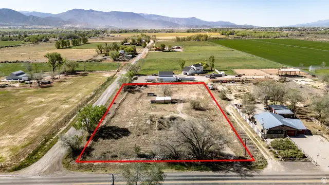 1211 W Midvalley Rd, Cedar City, UT 84721 - #2