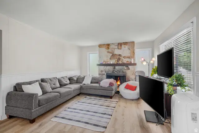 1275 N Geneva Rd, Provo, UT 84601 - #2