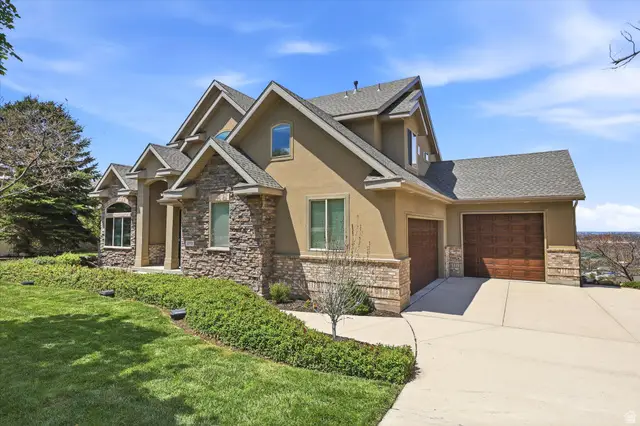 1733 E Crimson Oak Dr, Draper, UT 84020 - #2