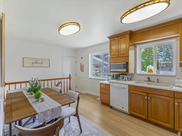 504 E 9765 S, Sandy, UT 84070 - #2