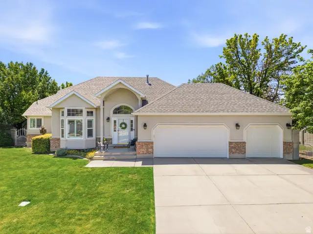 2601 W Bridle Oak Dr, South Jordan, UT 84095 - #1