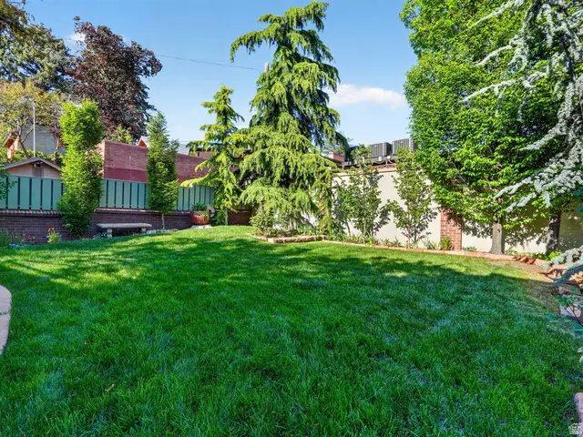 527 E 11th Ave N, Salt Lake City, UT 84103 - #3
