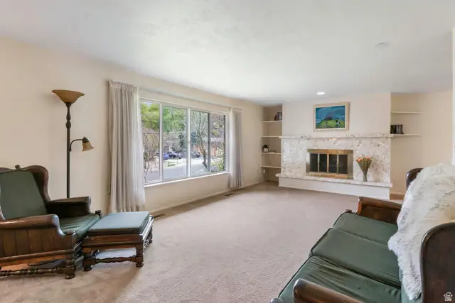 4851 Kiwana Dr, South Ogden, UT 84403 - #2