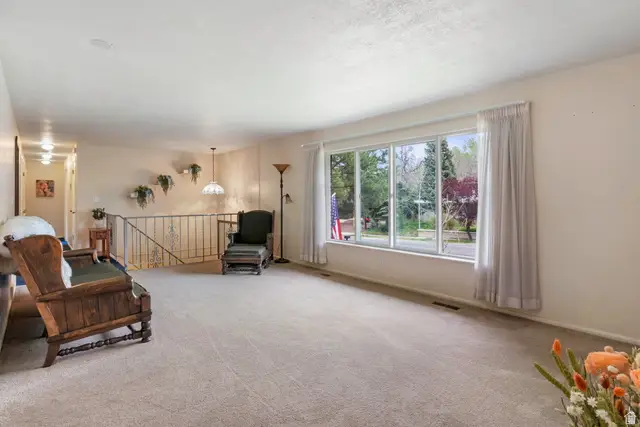 4851 Kiwana Dr, South Ogden, UT 84403 - #3