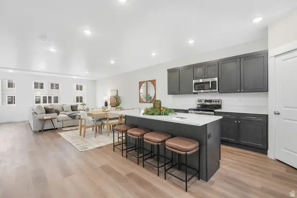 5249 N Evergreen Way #212, Eagle Mountain, UT 84005