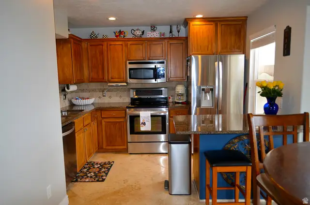 459 E Braidhill Dr, Draper, UT 84020 - #2