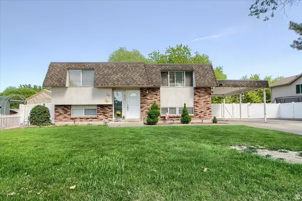 4535 S Jarrah St, Taylorsville, UT 84123