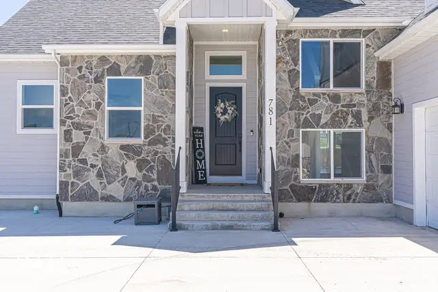 781 W 85 S, Hyrum, UT 84319 - #2