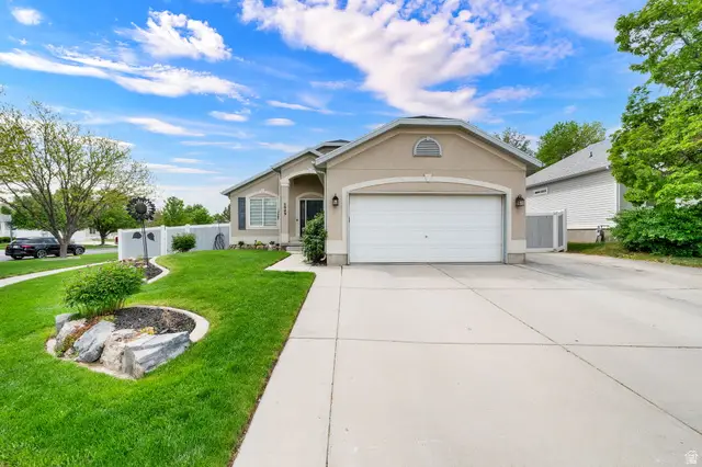 5949 W Fragrant Ln, Herriman, UT 84096 - #2
