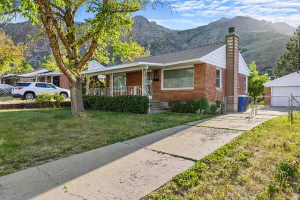 718 S Robins Ave, Ogden, UT 84404
