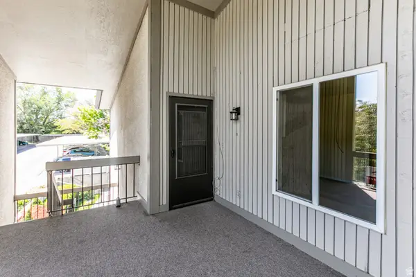 5839 S Waterbury Dr E #UNIT K, Holladay, UT 84121