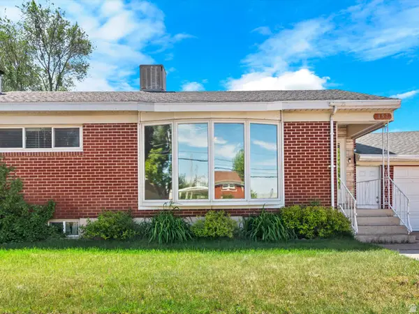 157 W 4400 S, Washington Terrace, UT 84405