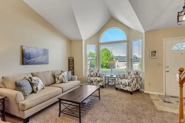 916 N 1100 W, Farmington, UT 84025 - #3