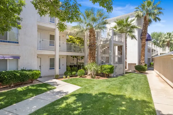 1845 W Canyon View Dr #902, St. George, UT 84770